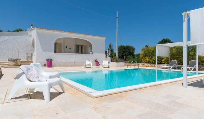 Charming Villas with Pool in Valle d'Itria