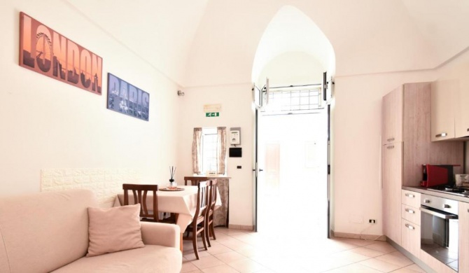 La Casa di Laura by Typney