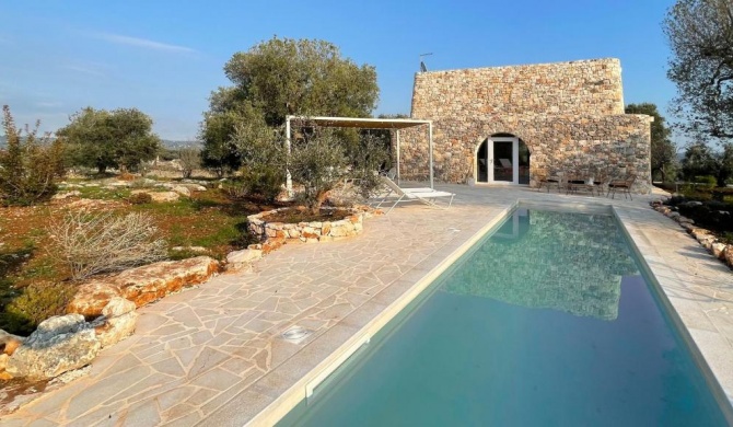 LA TORRETTA Trullo Saraceno with private pool