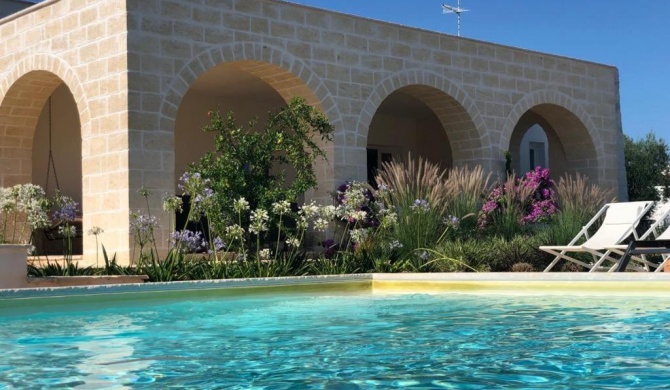LàMìa Donnagnora - Villa con piscina a Ostuni