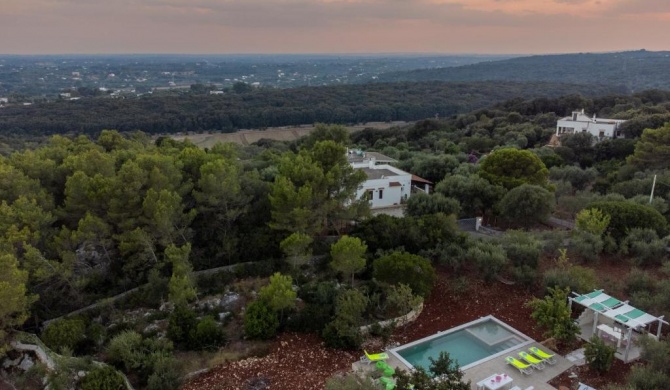 OSTUNI HILLS Villa