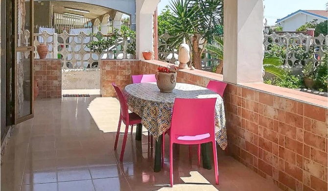 Beautiful home in Pachino with WiFi and 2 Bedrooms