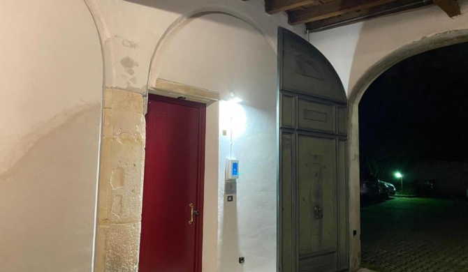 Casa Charleston in Palazzo Nobiliare al Duomo
