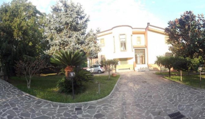 B&B Villa Enza intero appartamento a Nocera Inferiore, Salerno