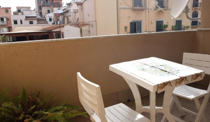 Palermo old style - Boutique apartment with terrace in center city